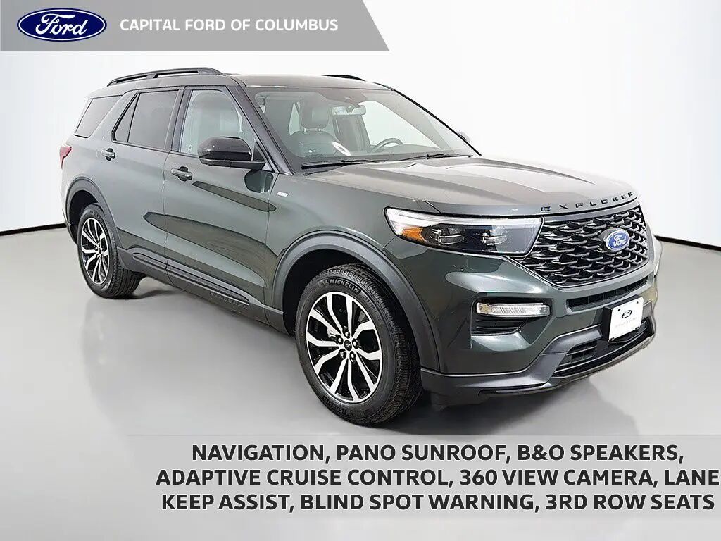 2023 Ford Explorer ST-Line — photo 1 of 6