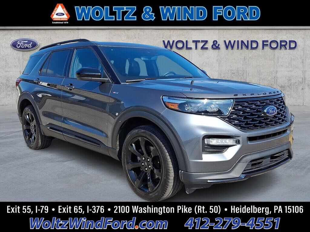 2024 Ford Explorer ST-Line — photo 1 of 1