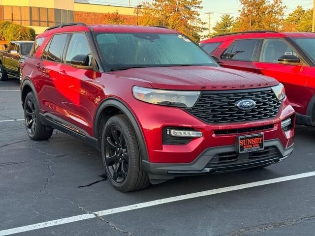2024 Ford Explorer ST-Line