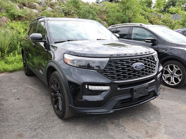 2024 Ford Explorer ST-Line