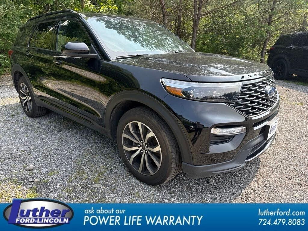 2023 Ford Explorer ST-Line — photo 1 of 1