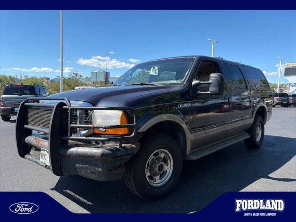 2001 Ford Excursion Limited — photo 1 of 1