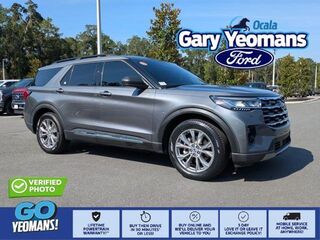 2025 Ford Explorer Active — photo 1 of 26