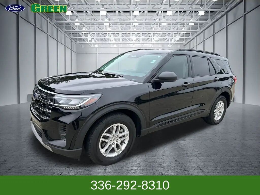 2026 Ford Explorer Active — photo 1 of 75