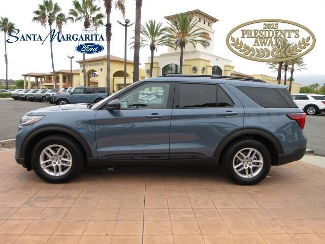 2026 Ford Explorer Active — photo 1 of 26