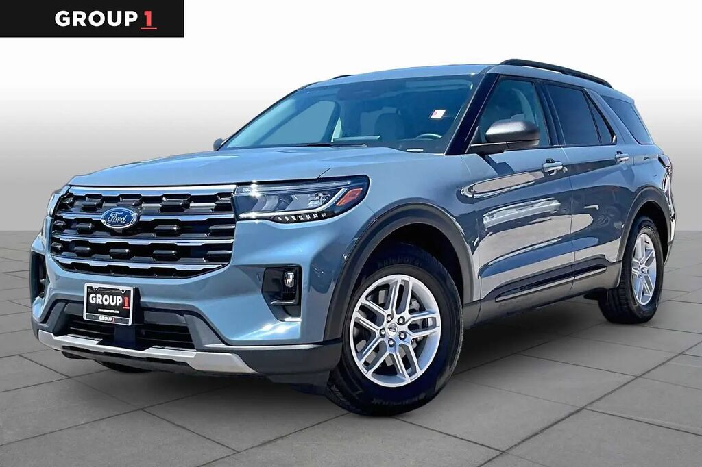 2026 Ford Explorer Active — photo 1 of 26