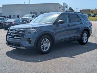 2026 Ford Explorer Active — photo 1 of 26