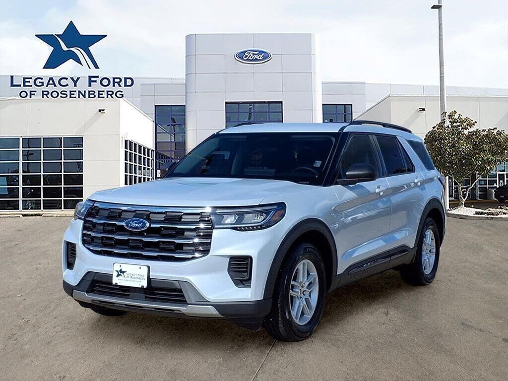2026 Ford Explorer Active — photo 1 of 1