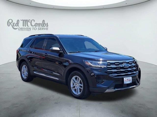 2025 Ford Explorer Active — photo 1 of 13