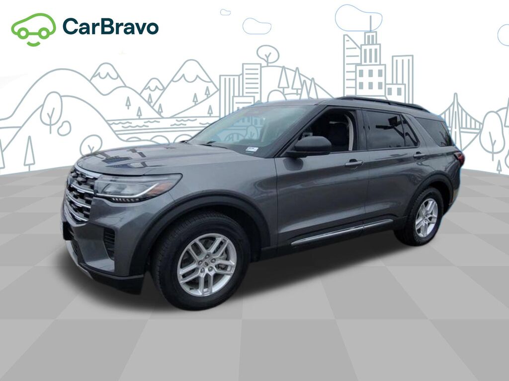 2025 Ford Explorer Active — photo 1 of 13