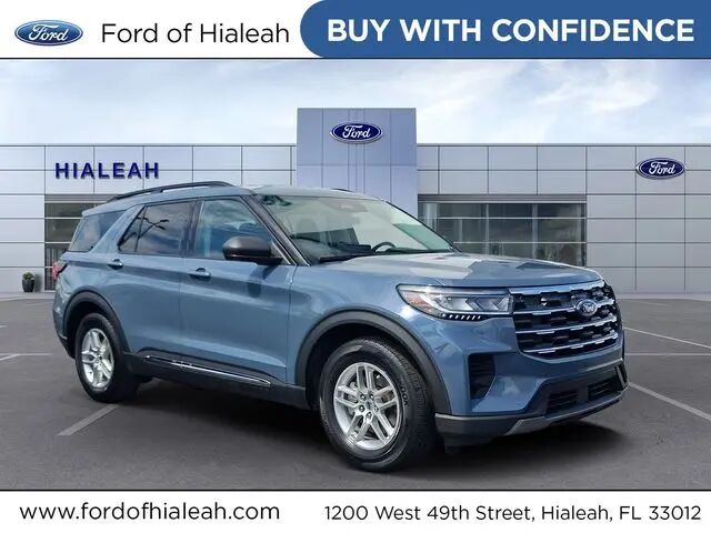 2025 Ford Explorer Active — photo 1 of 13