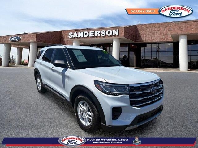 2025 Ford Explorer Active — photo 1 of 13