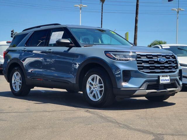 2026 Ford Explorer Active — photo 1 of 65