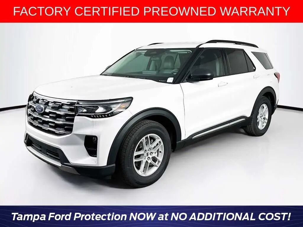 2025 Ford Explorer Active — photo 1 of 23