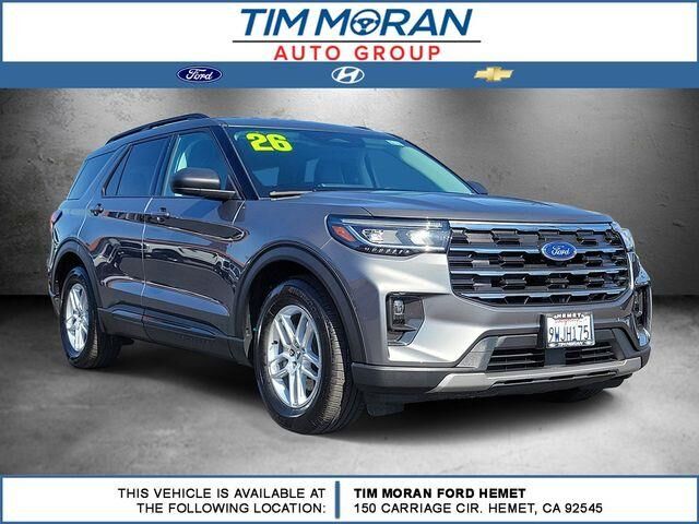 2026 Ford Explorer Active — photo 1 of 26