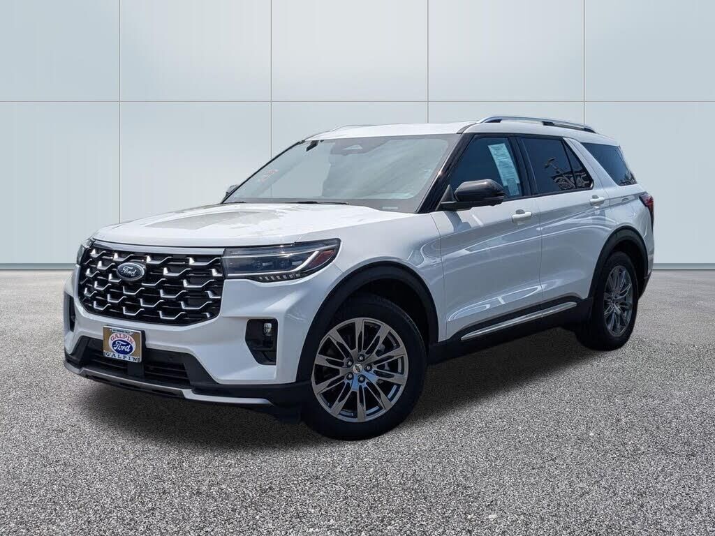 2025 Ford Explorer Platinum — photo 1 of 2