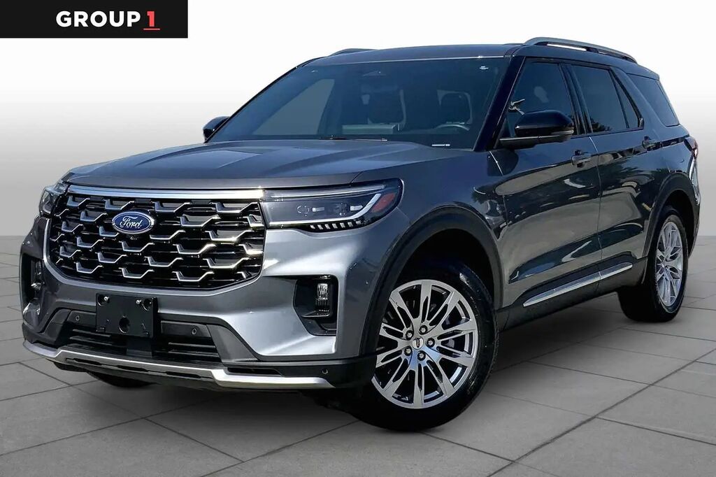 2025 Ford Explorer Platinum — photo 1 of 12