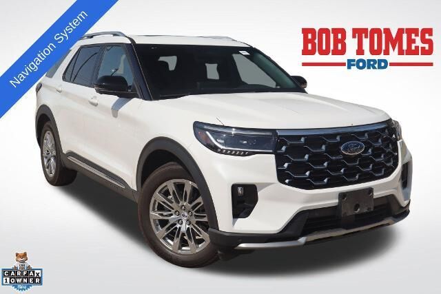 2025 Ford Explorer Platinum — photo 1 of 26