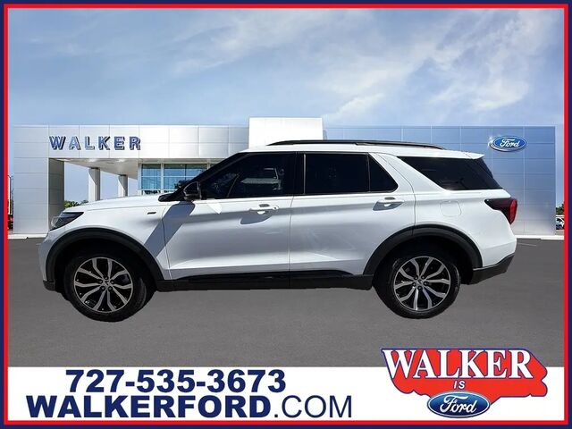 2025 Ford Explorer ST-Line
