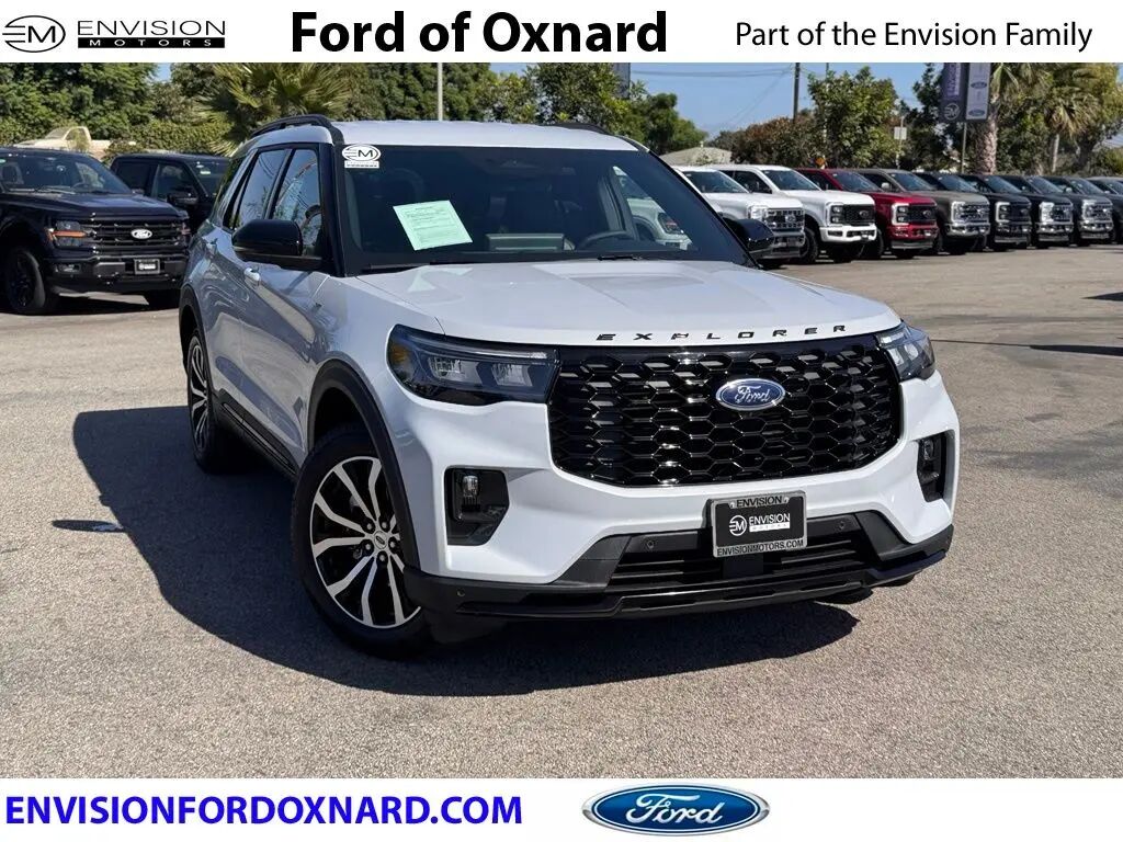 2026 Ford Explorer ST-Line — photo 1 of 51