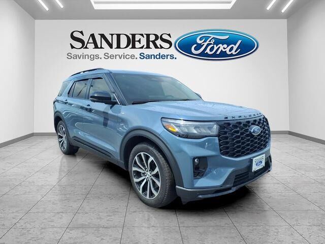 2025 Ford Explorer ST-Line — photo 1 of 13