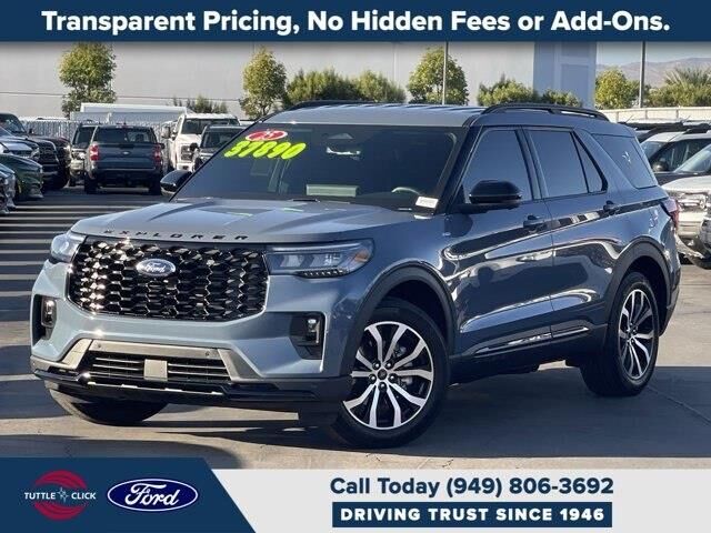 2025 Ford Explorer ST-Line