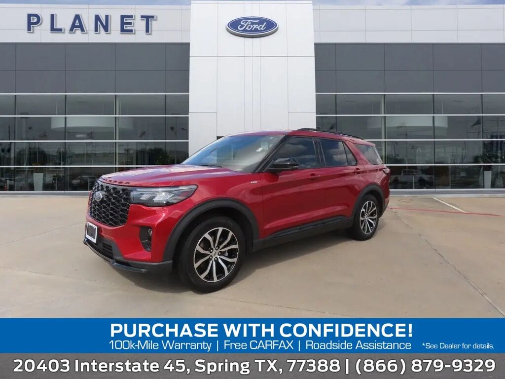 2025 Ford Explorer ST-Line — photo 1 of 11