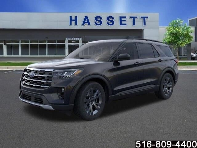 2026 Ford Explorer Active — photo 1 of 13