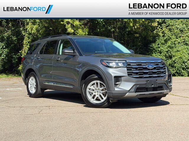 2025 Ford Explorer Active — photo 1 of 26