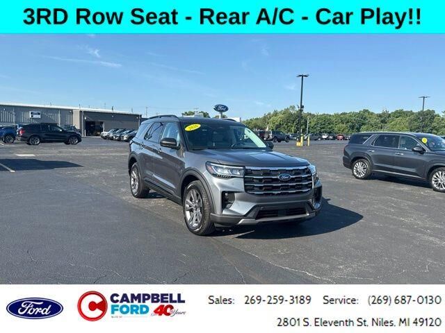 2026 Ford Explorer Active — photo 1 of 26