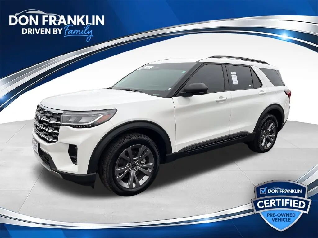 2026 Ford Explorer Active — photo 1 of 13