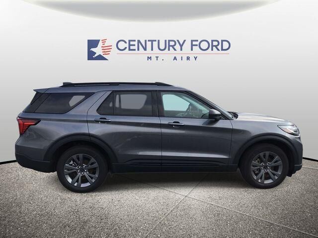 2026 Ford Explorer Active — photo 1 of 24