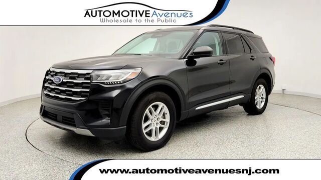 2025 Ford Explorer Active