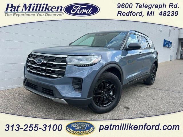 2026 Ford Explorer Active — photo 1 of 13