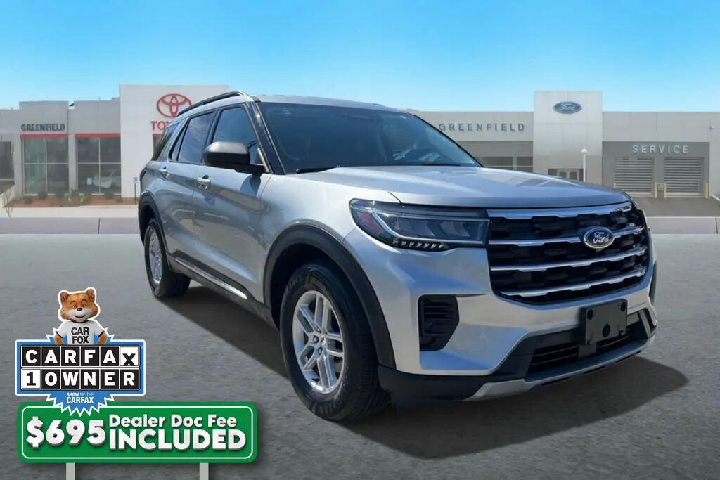 2025 Ford Explorer Active — photo 1 of 22