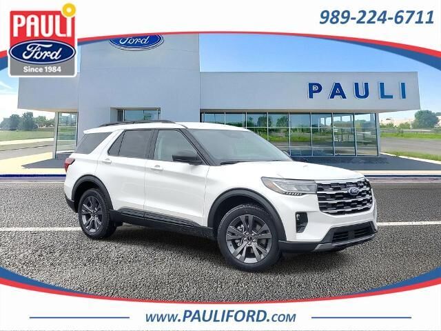 2026 Ford Explorer Active — photo 1 of 13