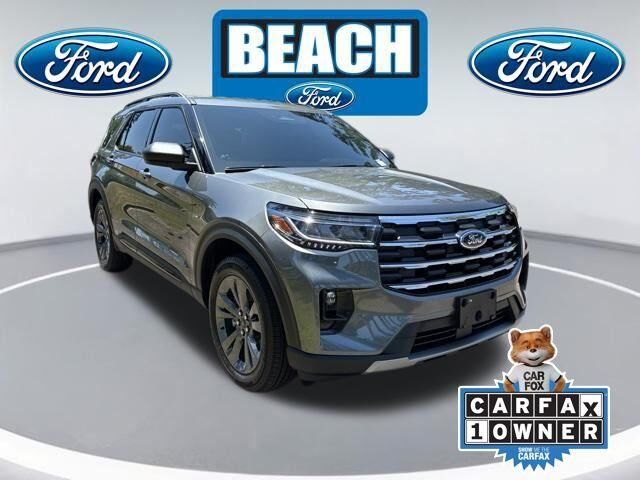2026 Ford Explorer Active — photo 1 of 13