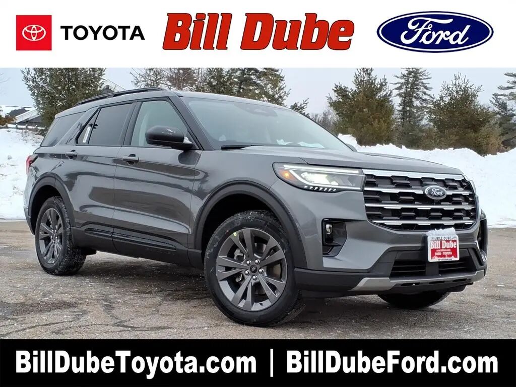 2026 Ford Explorer Active — photo 1 of 13