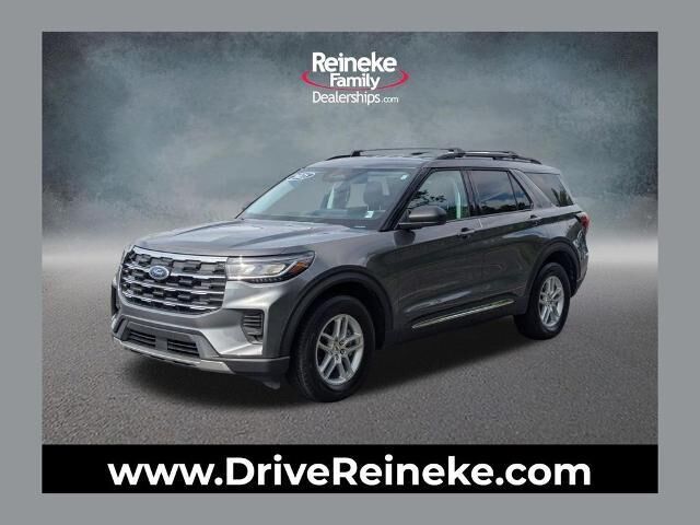 2025 Ford Explorer Active — photo 1 of 26