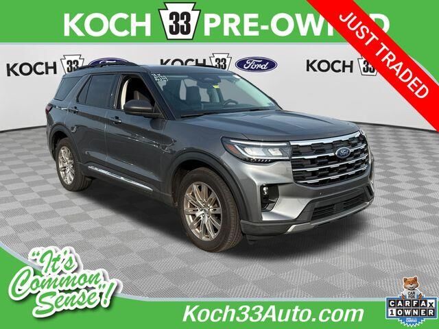 2025 Ford Explorer Active — photo 1 of 13