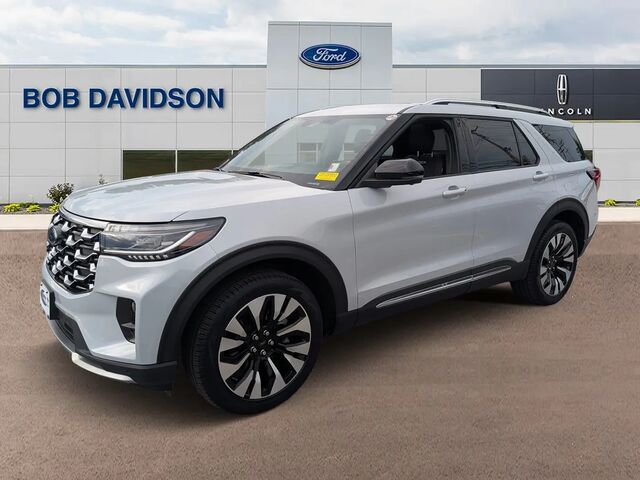 2025 Ford Explorer Platinum