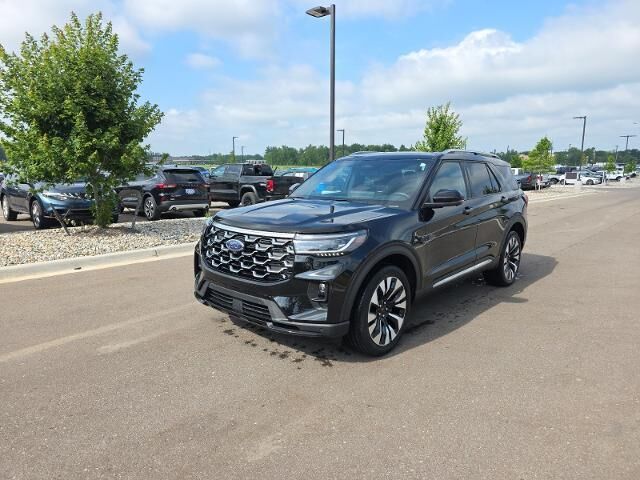 2025 Ford Explorer Platinum — photo 1 of 26