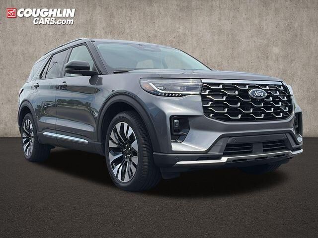 2026 Ford Explorer Platinum — photo 1 of 13