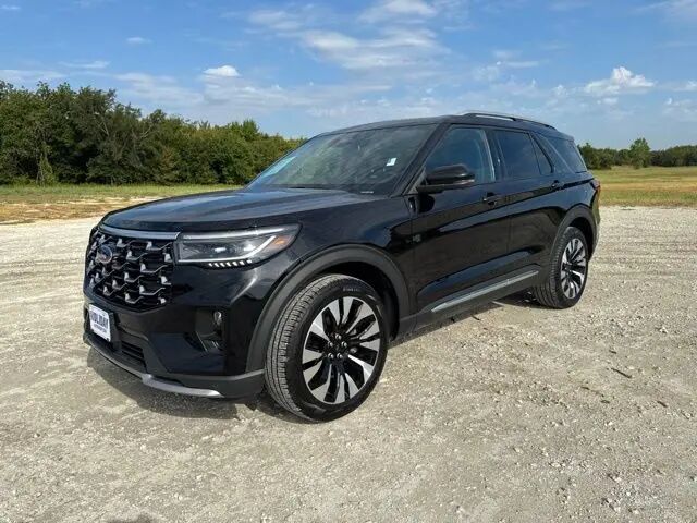 2025 Ford Explorer Platinum — photo 1 of 13