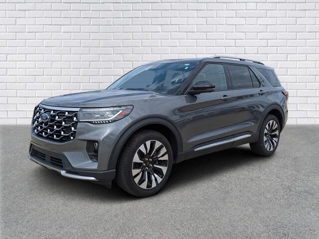 2025 Ford Explorer Platinum — photo 1 of 39