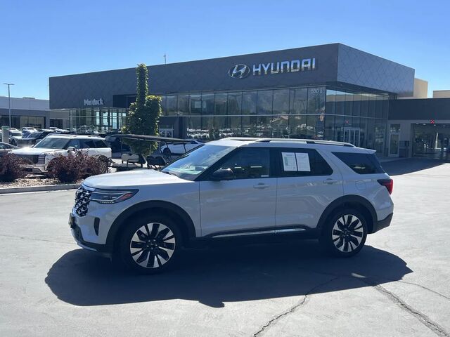 2025 Ford Explorer Platinum