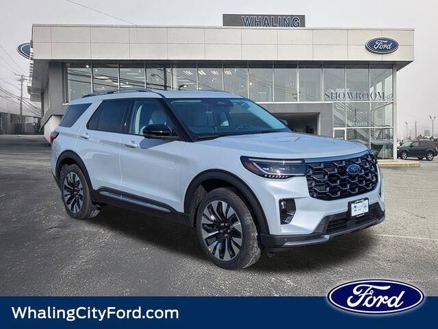 2026 Ford Explorer Platinum — photo 1 of 13