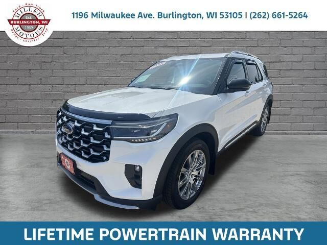 2025 Ford Explorer Platinum