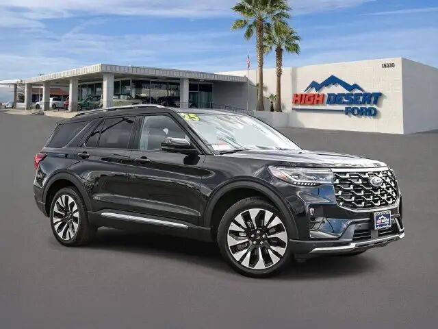 2025 Ford Explorer Platinum