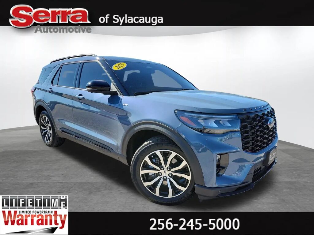 2025 Ford Explorer ST-Line — photo 1 of 24